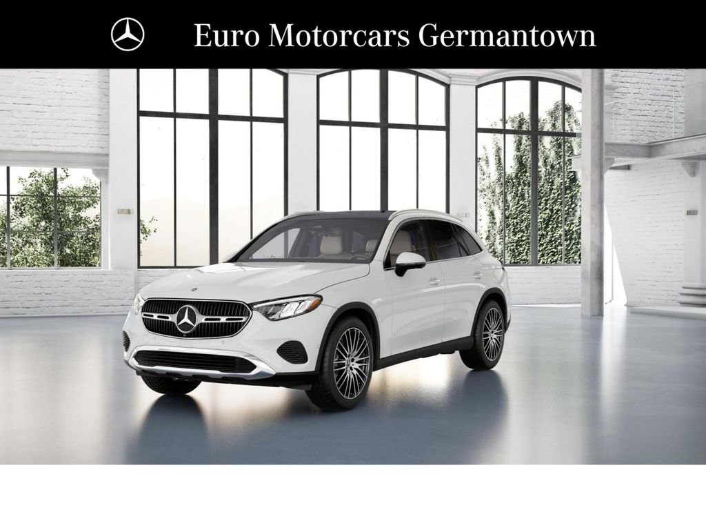 2027 Mercedes-Benz GLC 300 Image 1 of 42
