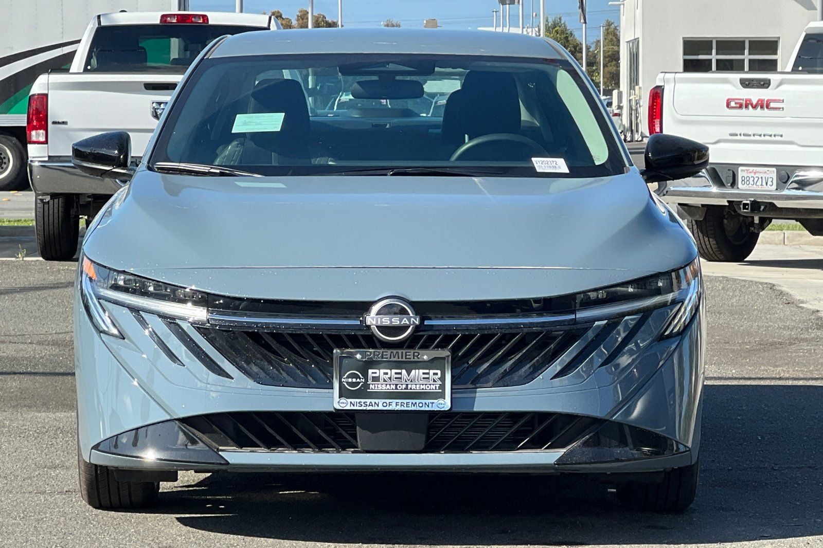 2027 Nissan Sentra SV Image 3 of 37