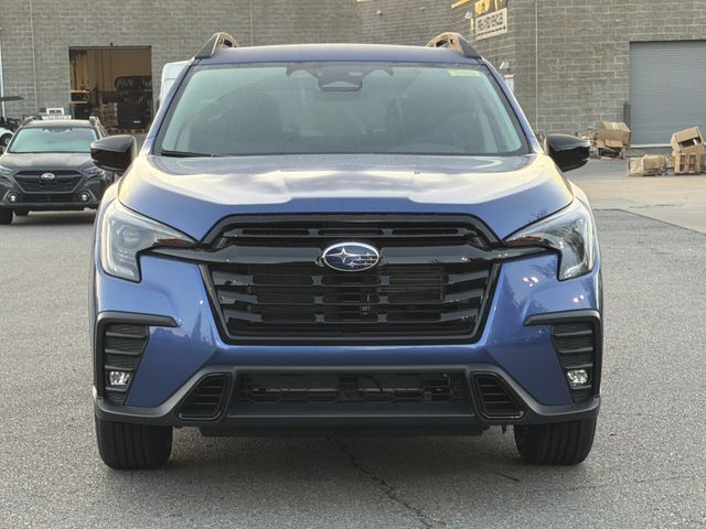 2027 Subaru Ascent Premium Image 2 of 31