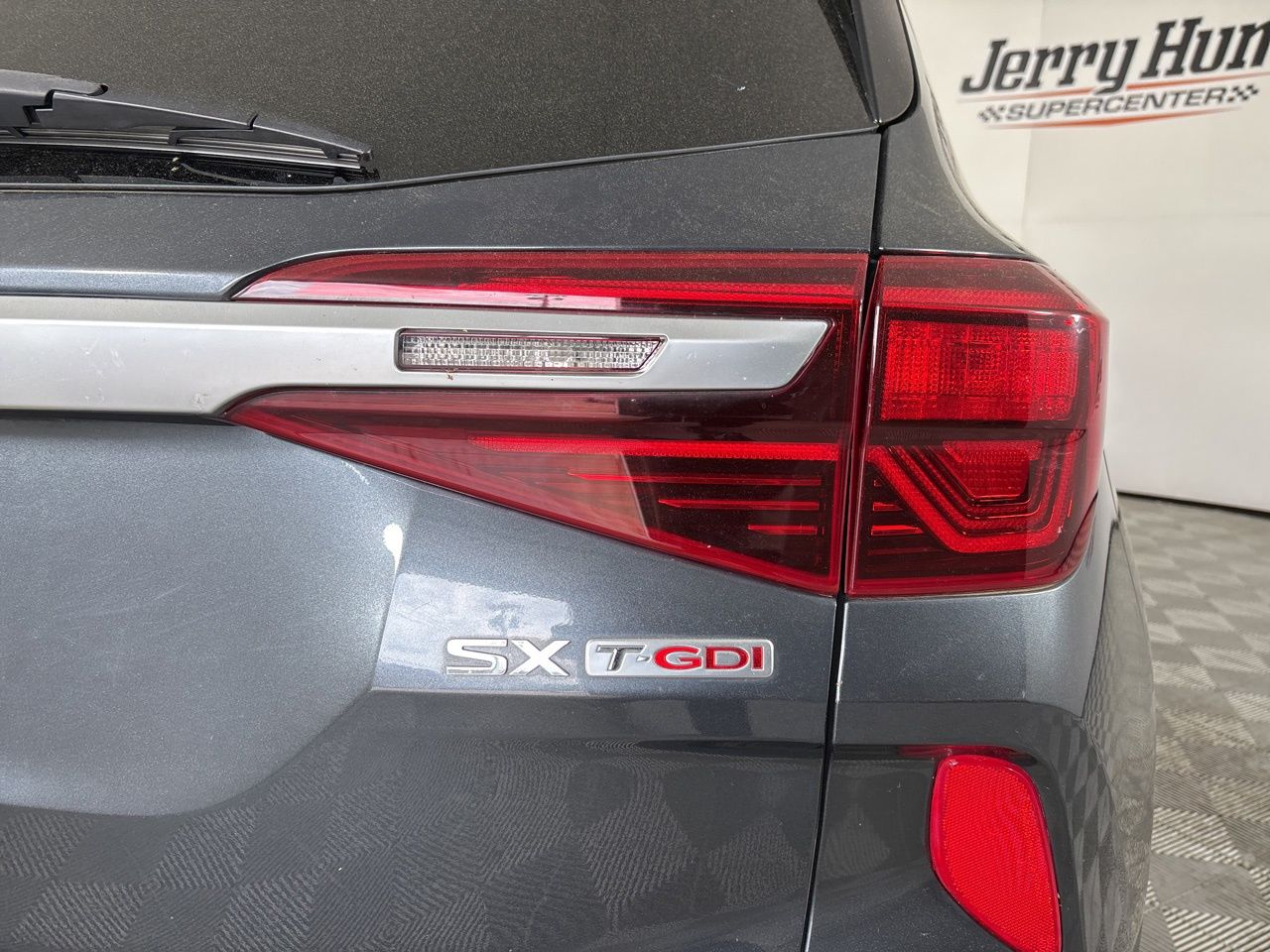 Vehicle image 34 of 34