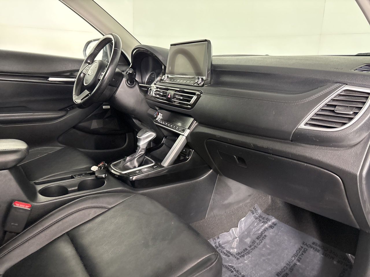 Vehicle image 29 of 34