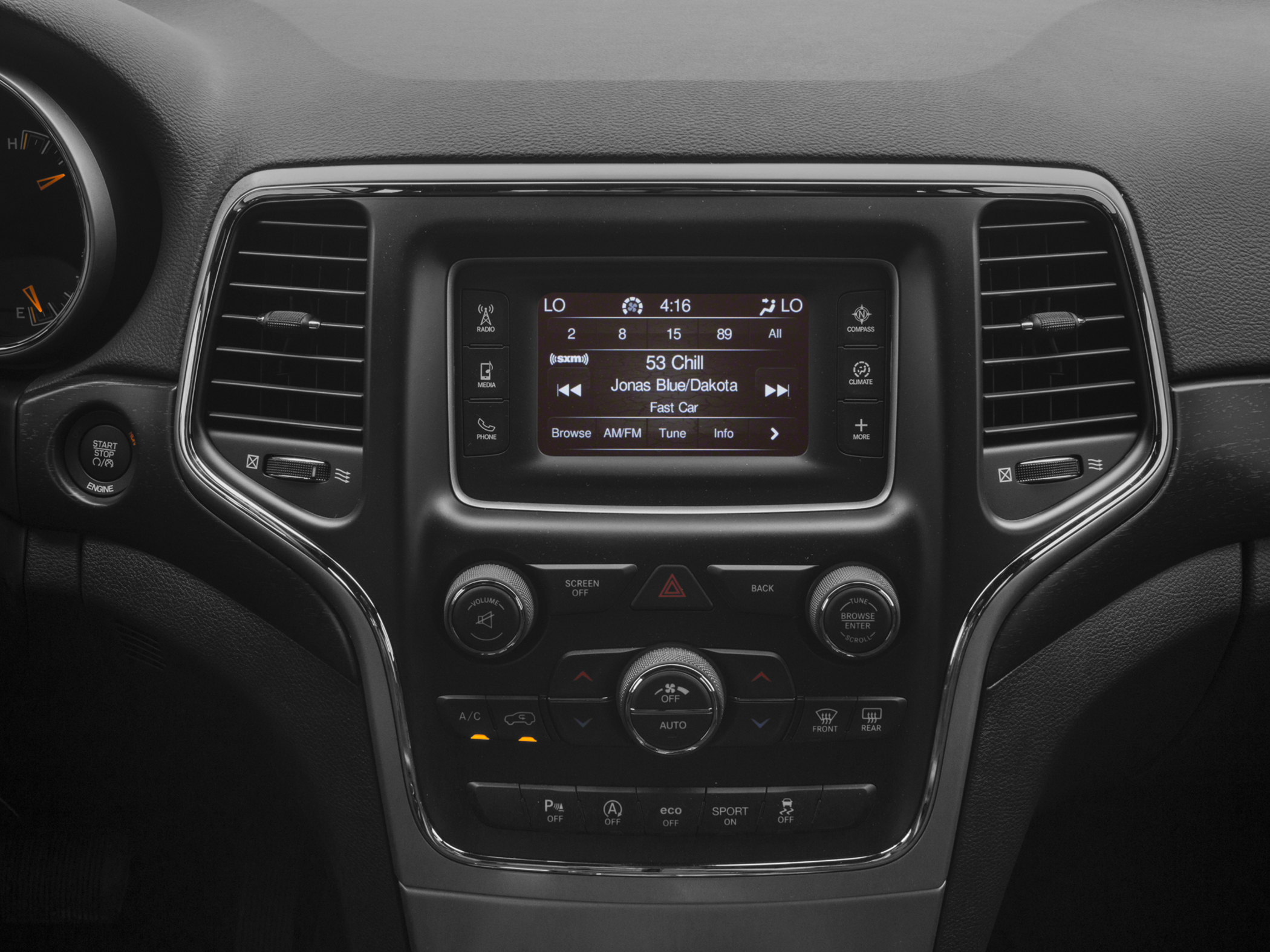 Vehicle image 5 of 12