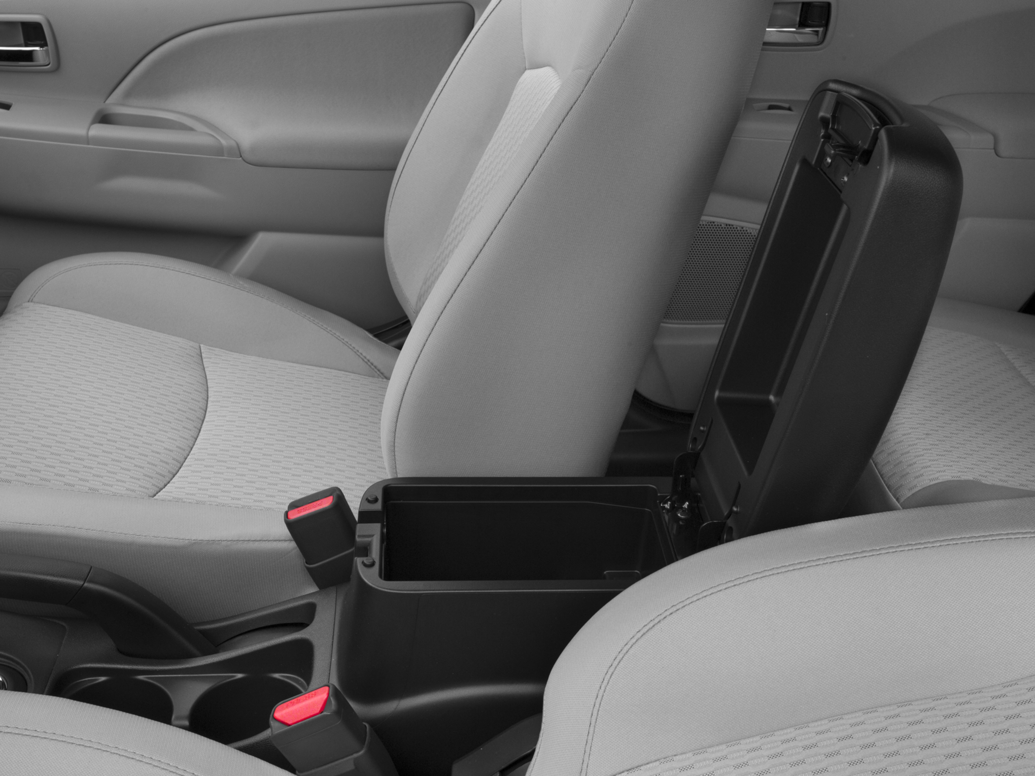 2016 Mitsubishi Outlander Sport SE 2.4 Image 7 of 12