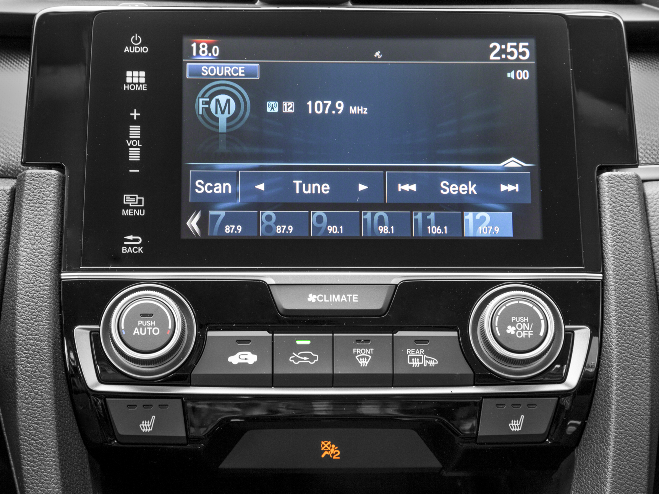 Vehicle image 5 of 12