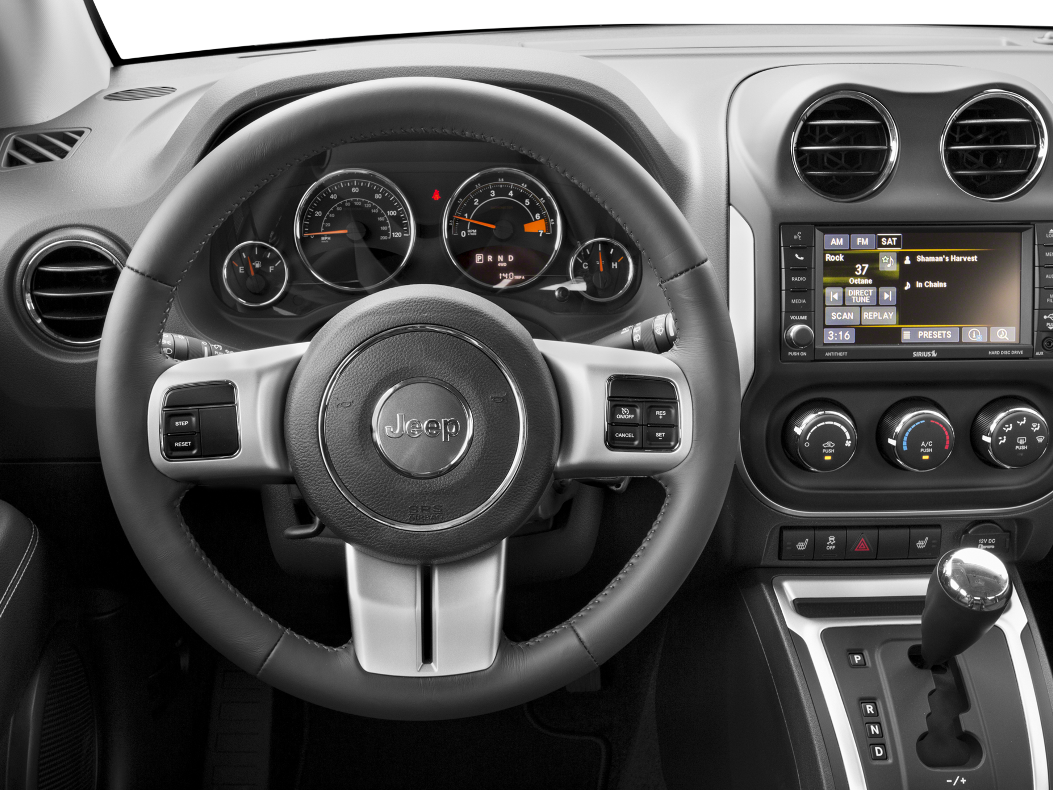 Vehicle image 4 of 12