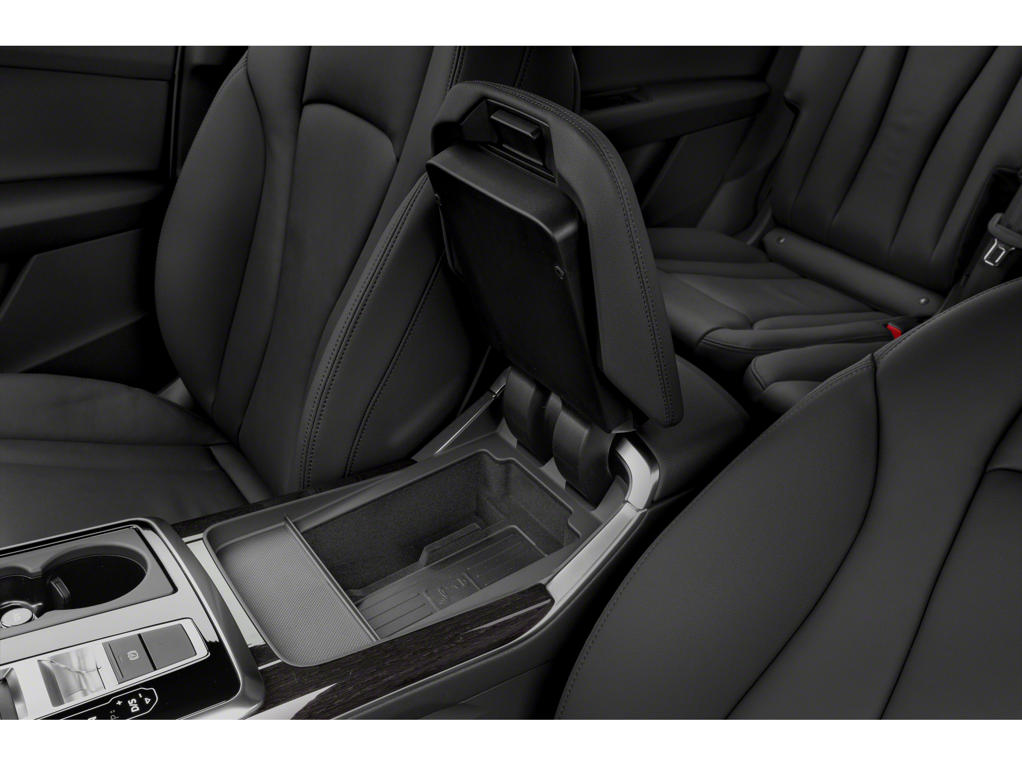 Vehicle image 7 of 11
