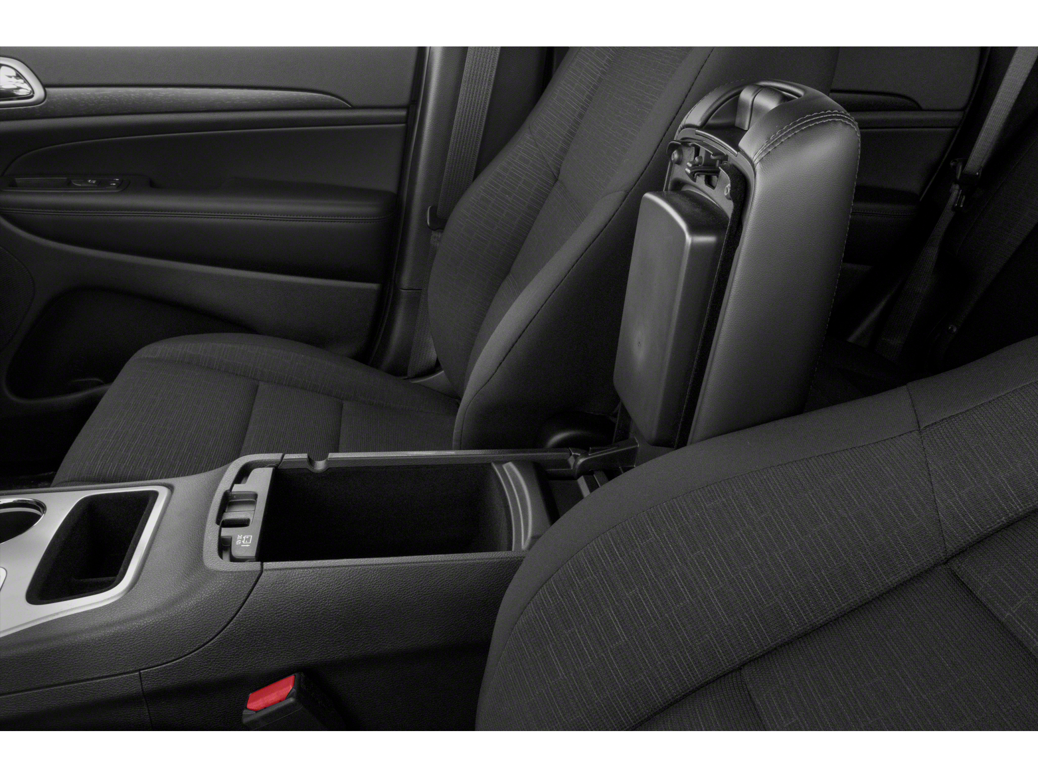 Vehicle image 7 of 12