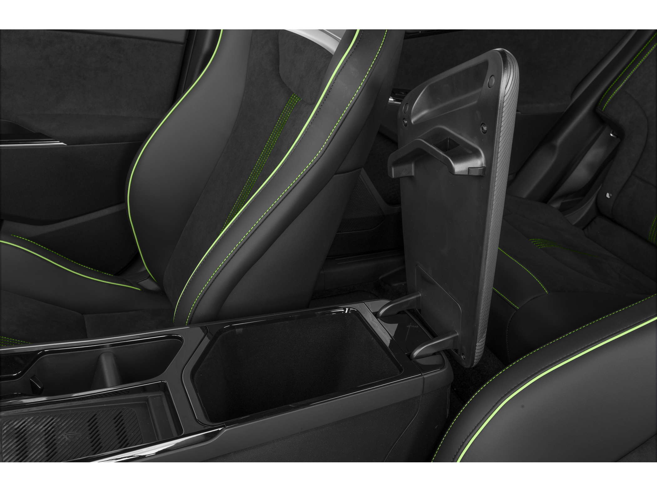 Vehicle image 7 of 11