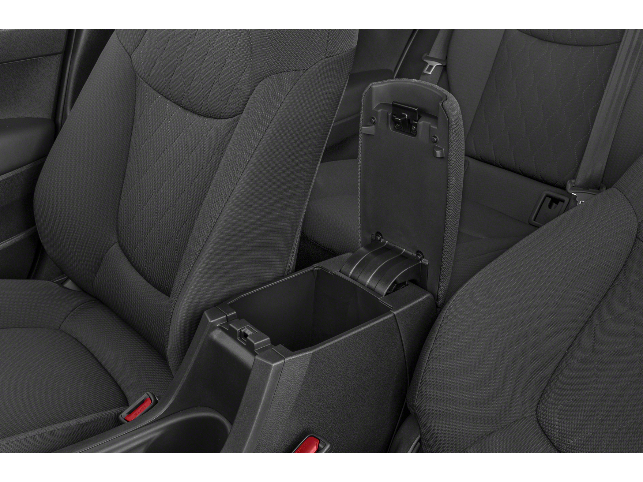 2023 Toyota Corolla Cross LE Image 7 of 11