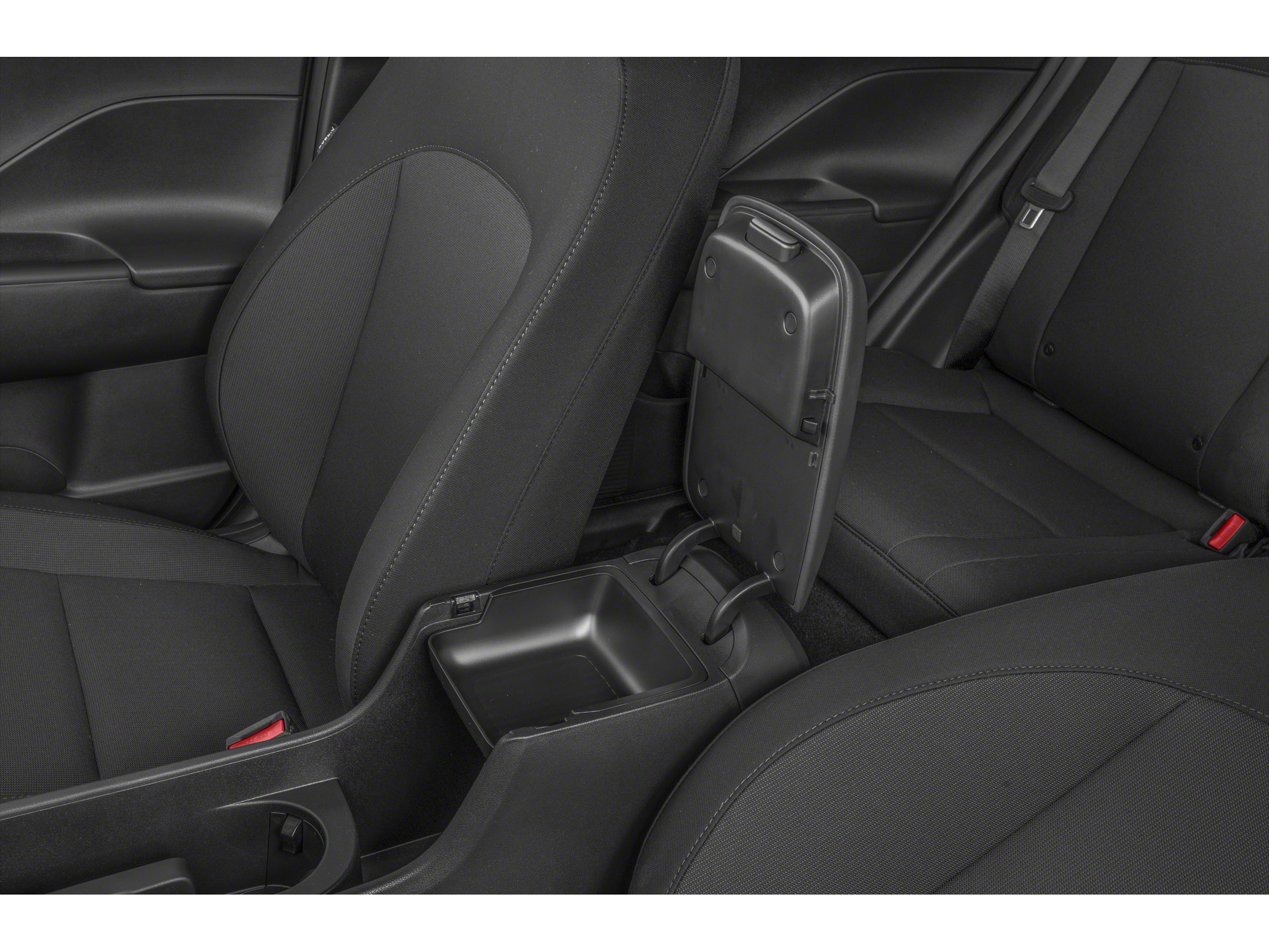 2024 Hyundai Kona SEL Image 7 of 11