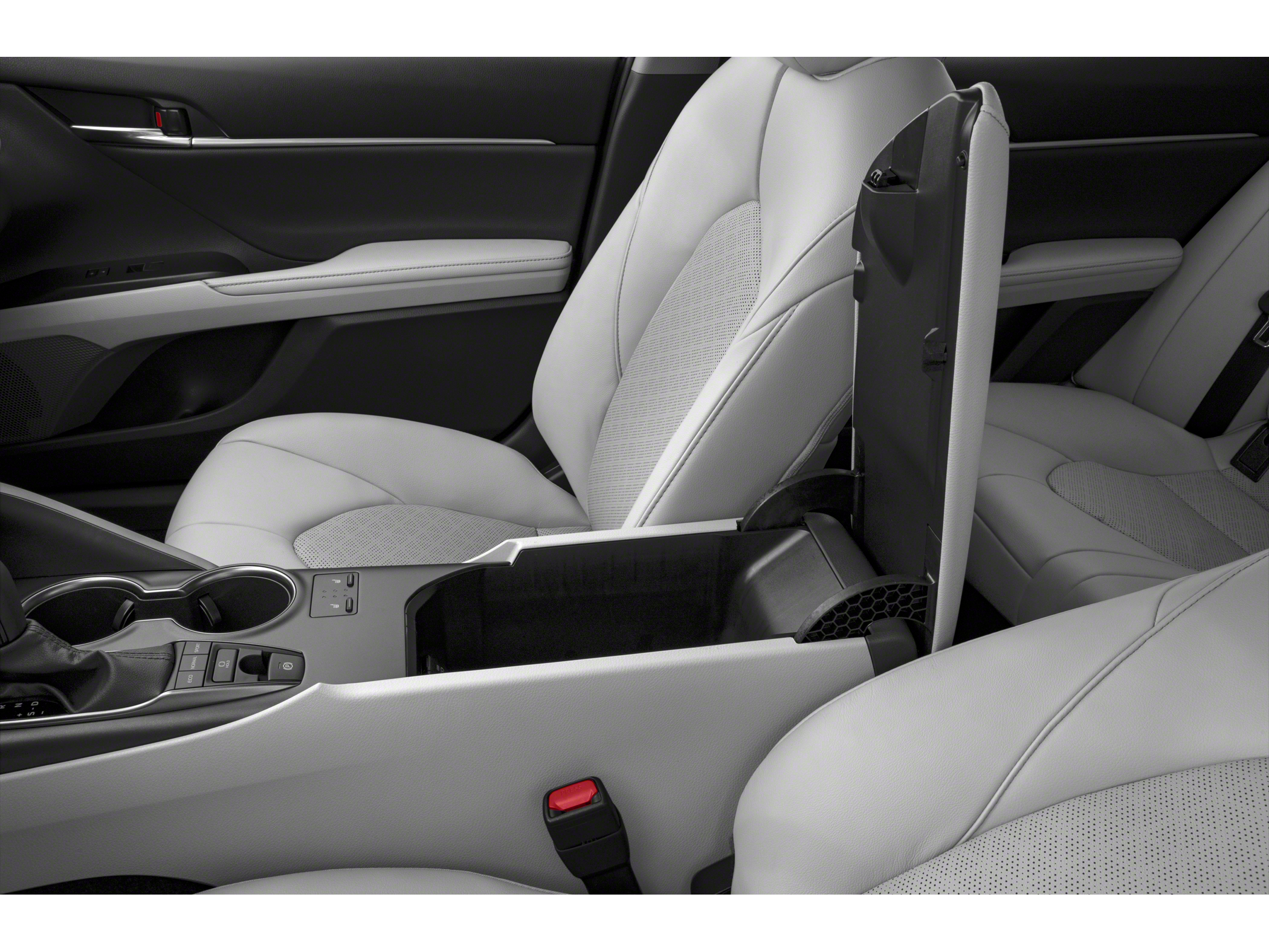 Vehicle image 6 of 10