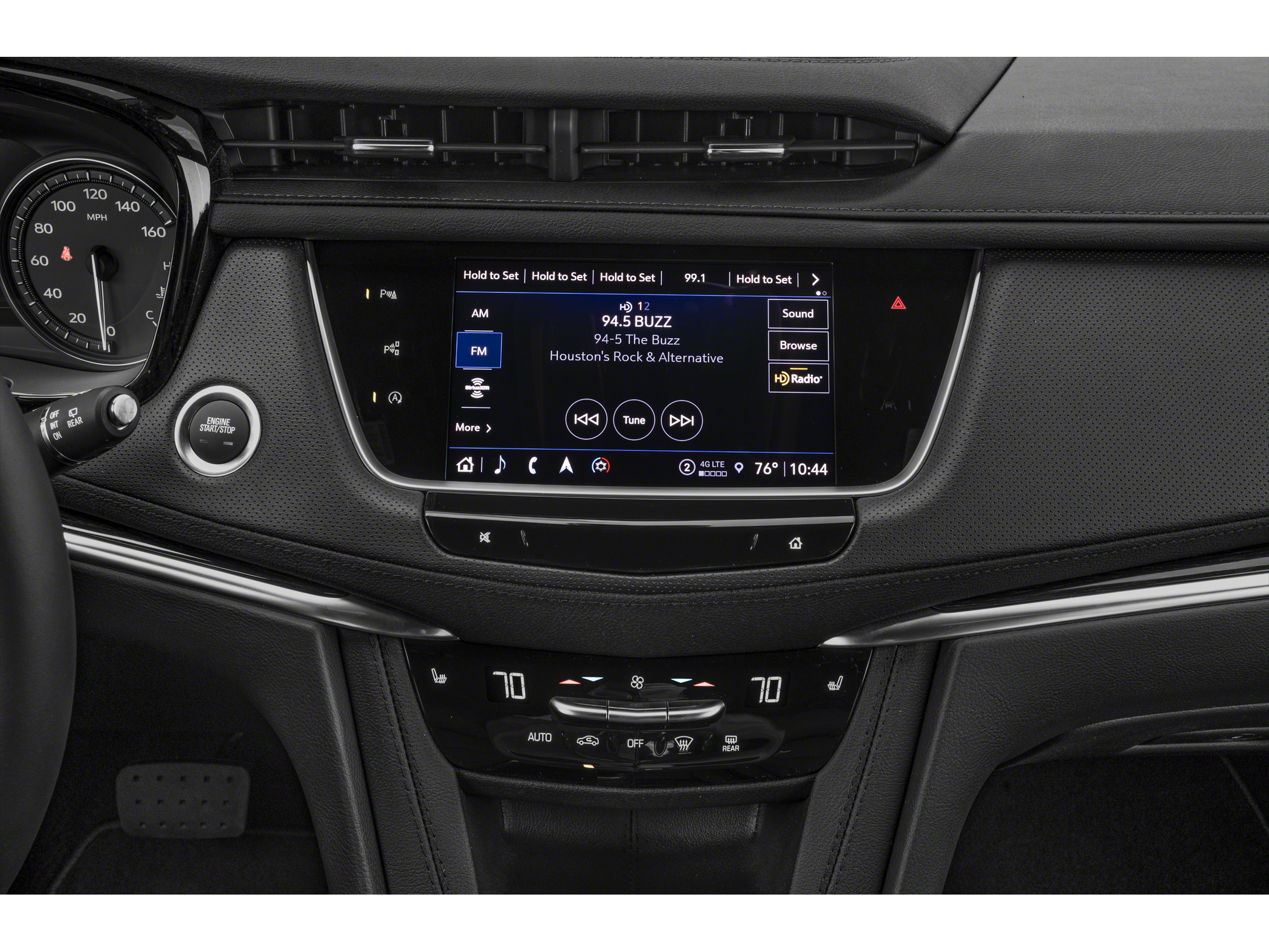 2025 Cadillac XT5 Luxury Image 5 of 11