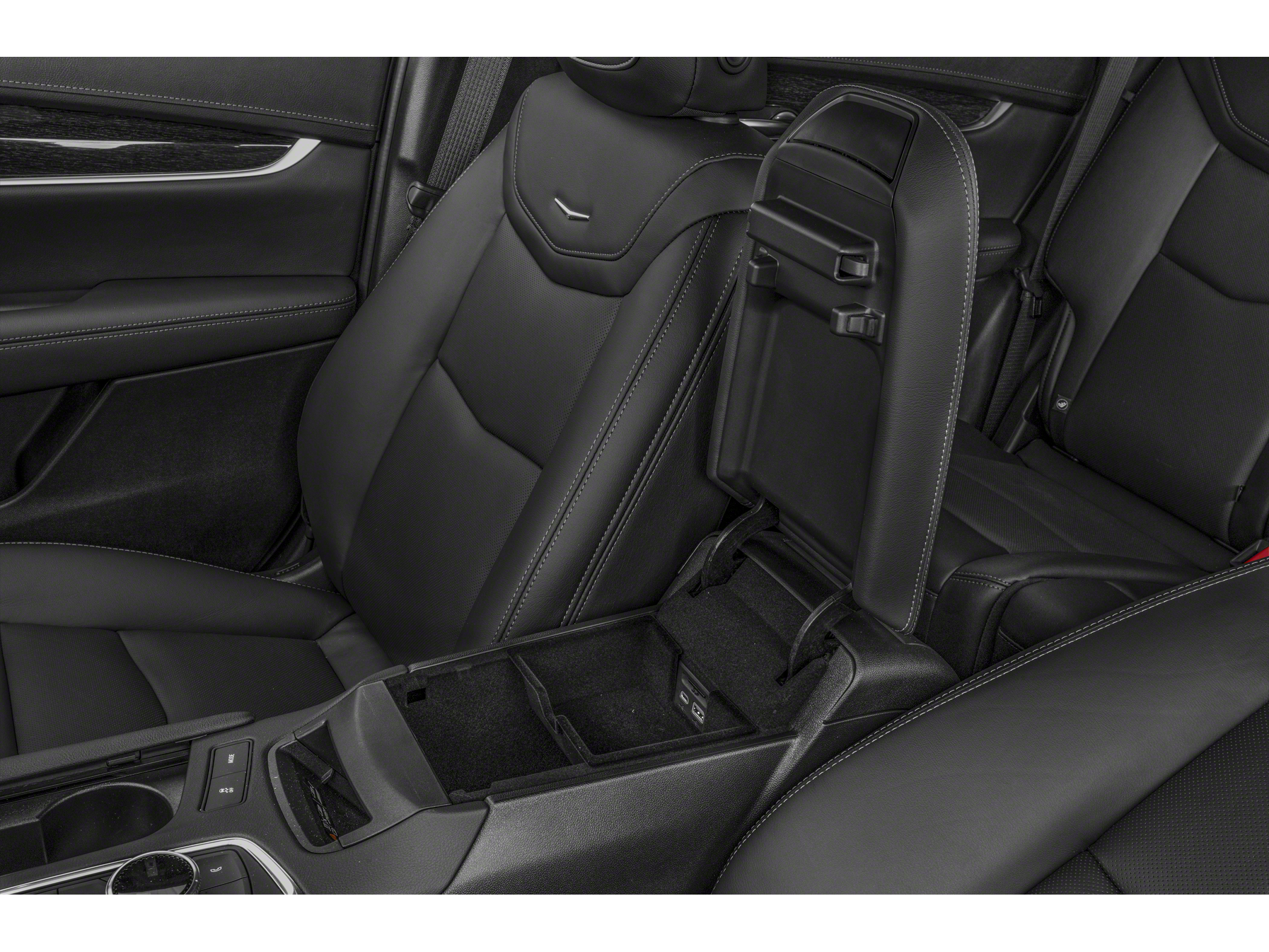 2025 Cadillac XT5 Luxury Image 7 of 11