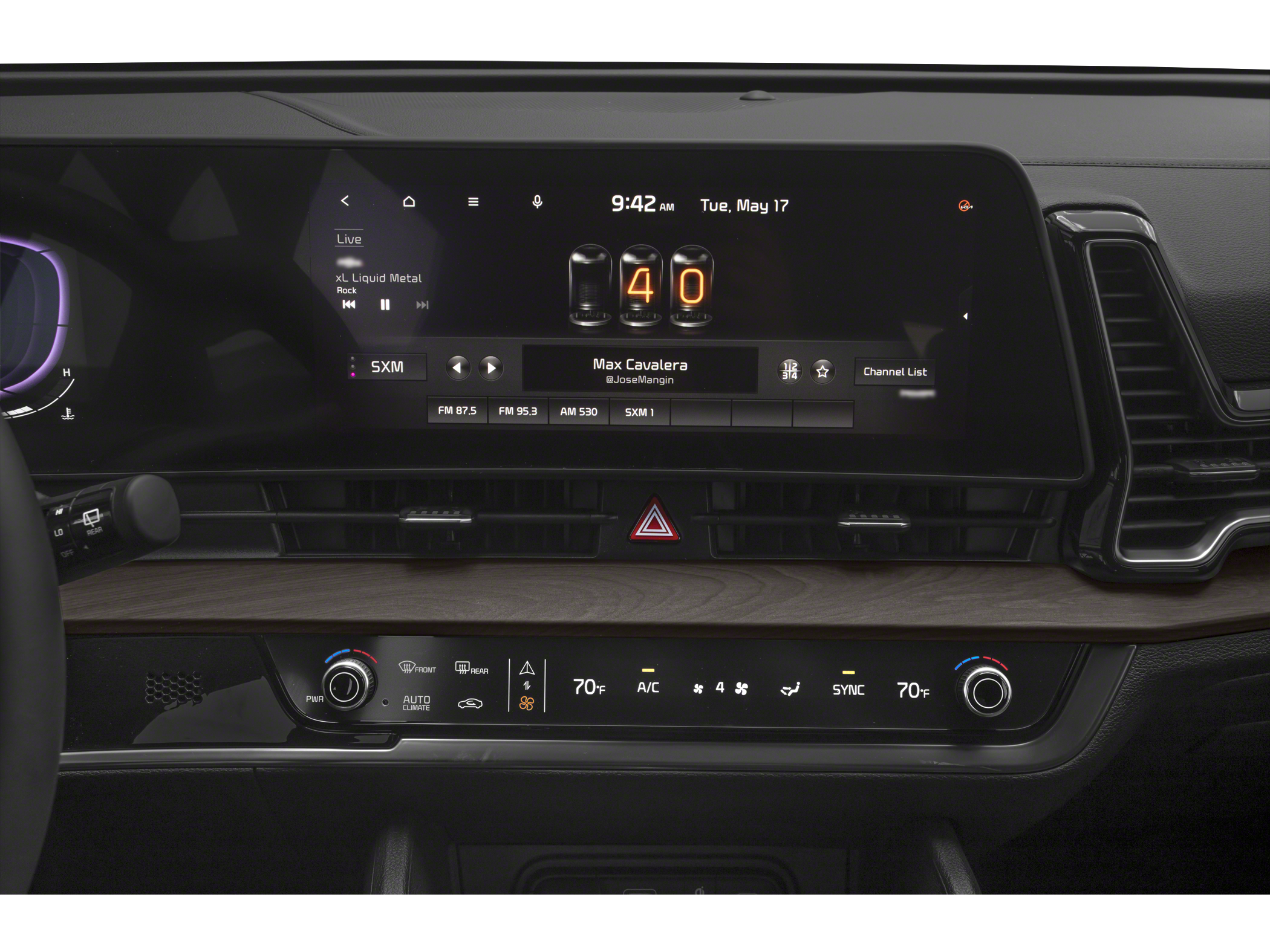 Vehicle image 5 of 11
