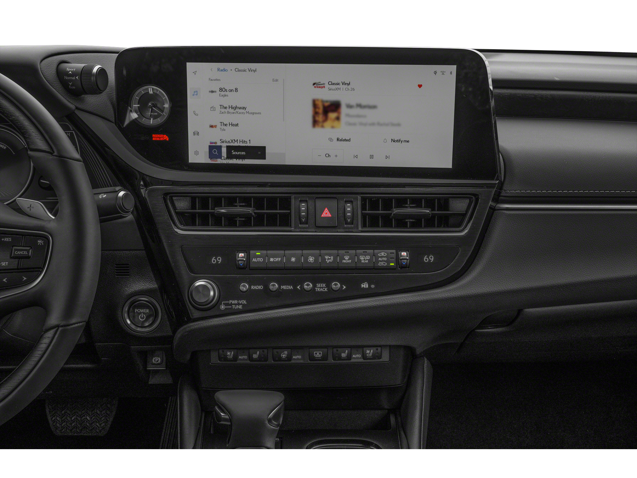 2025 Lexus ES 300h Luxury Image 5 of 11