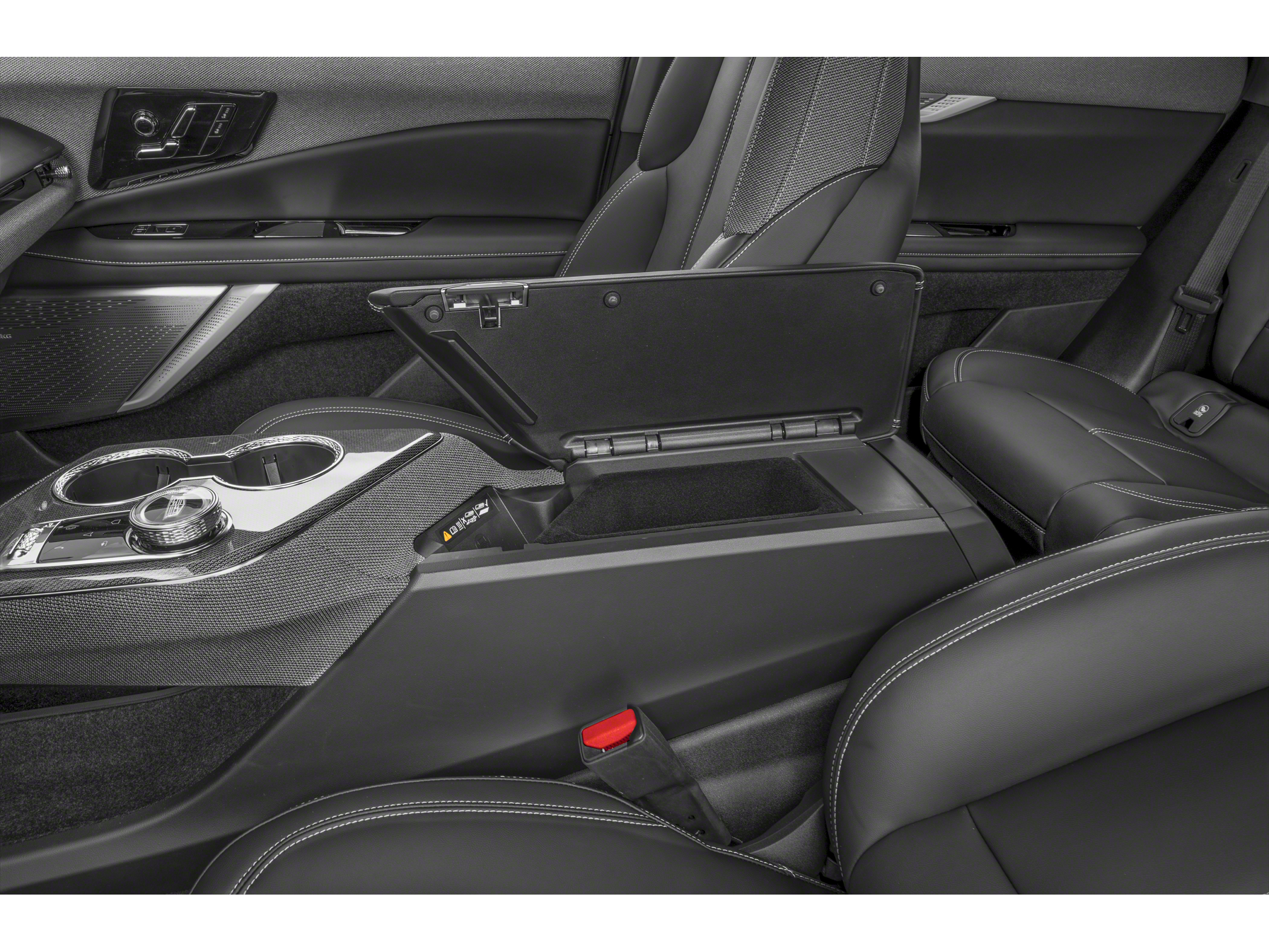 2026 Cadillac OPTIQ Sport Image 7 of 11