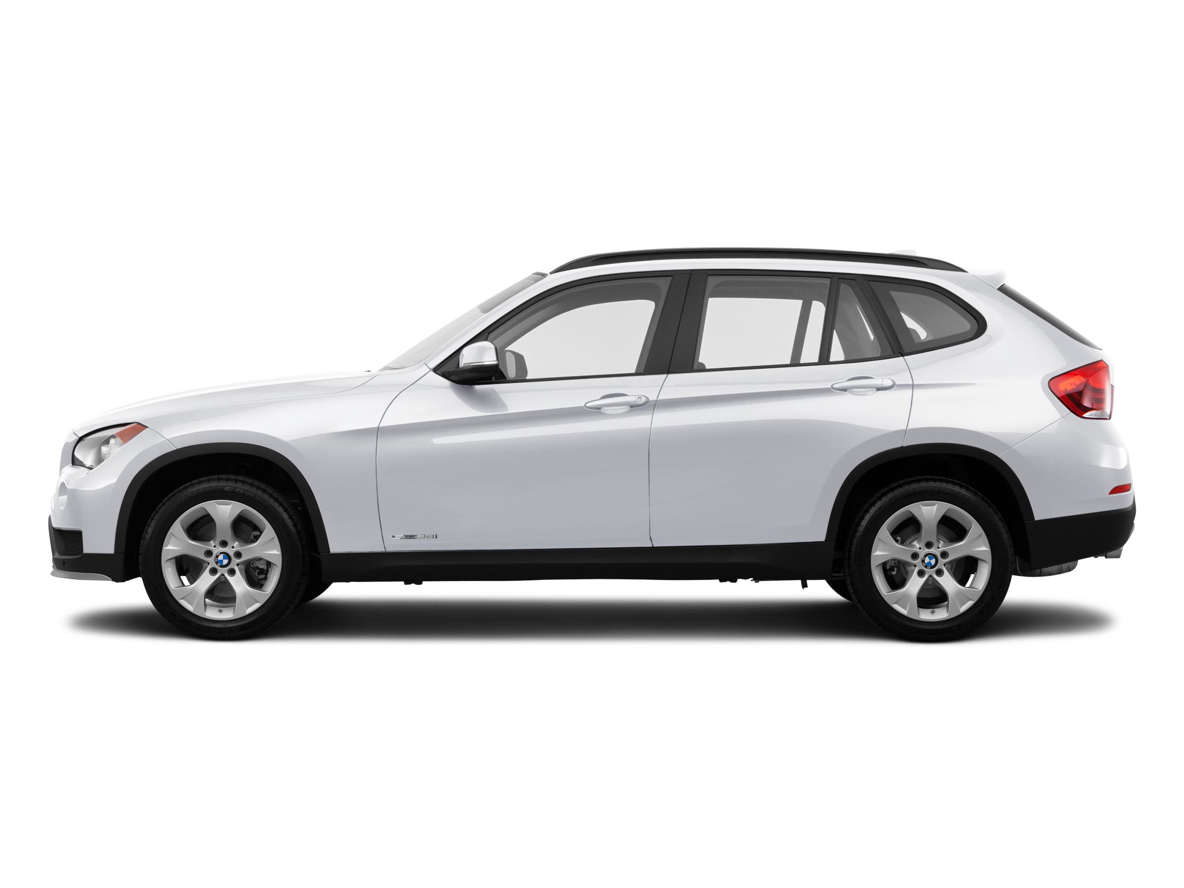 2015 BMW X1 sDrive28i Image 2 of 12