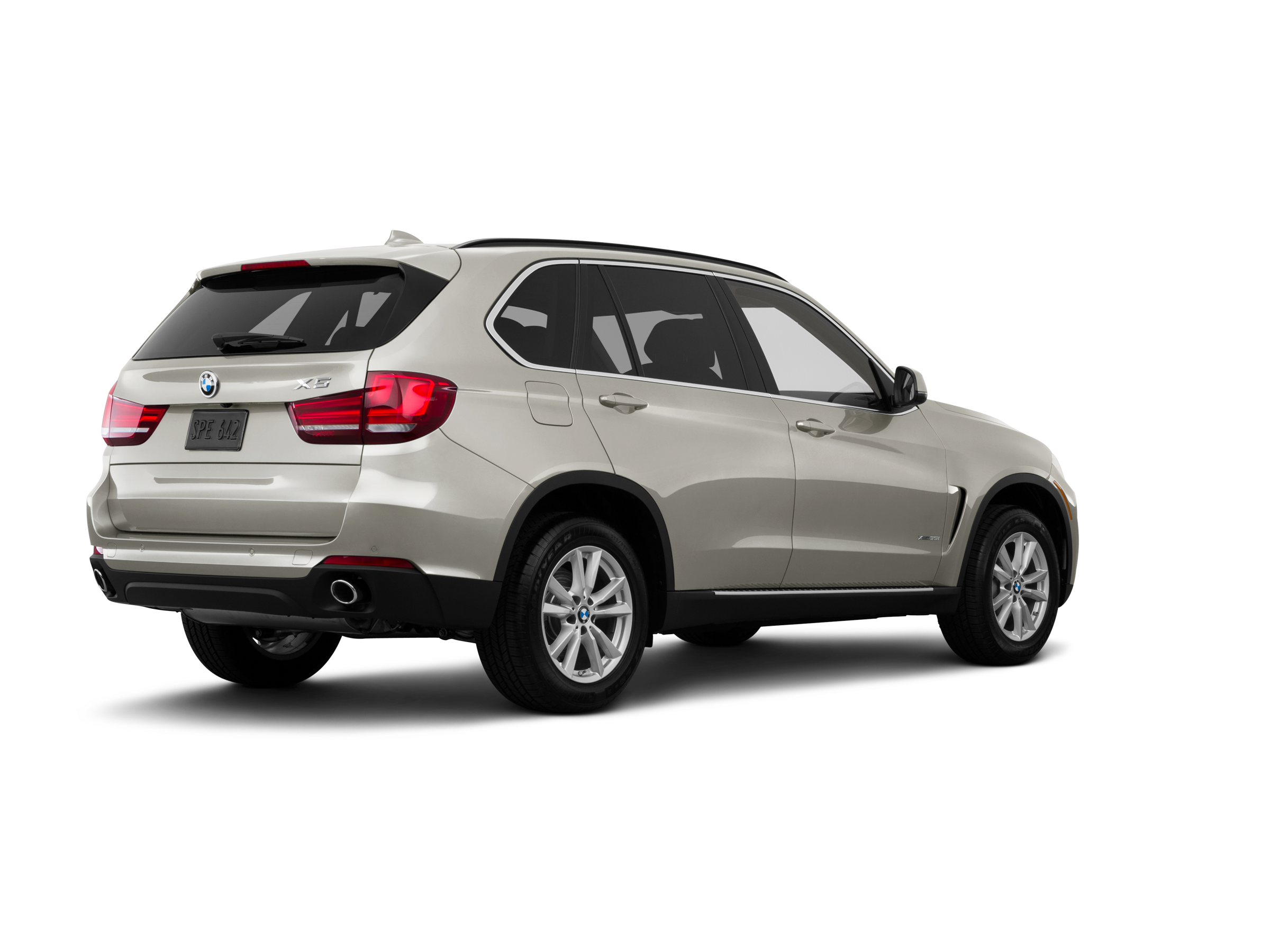 2015 BMW X5 xDrive50i Image 3 of 12