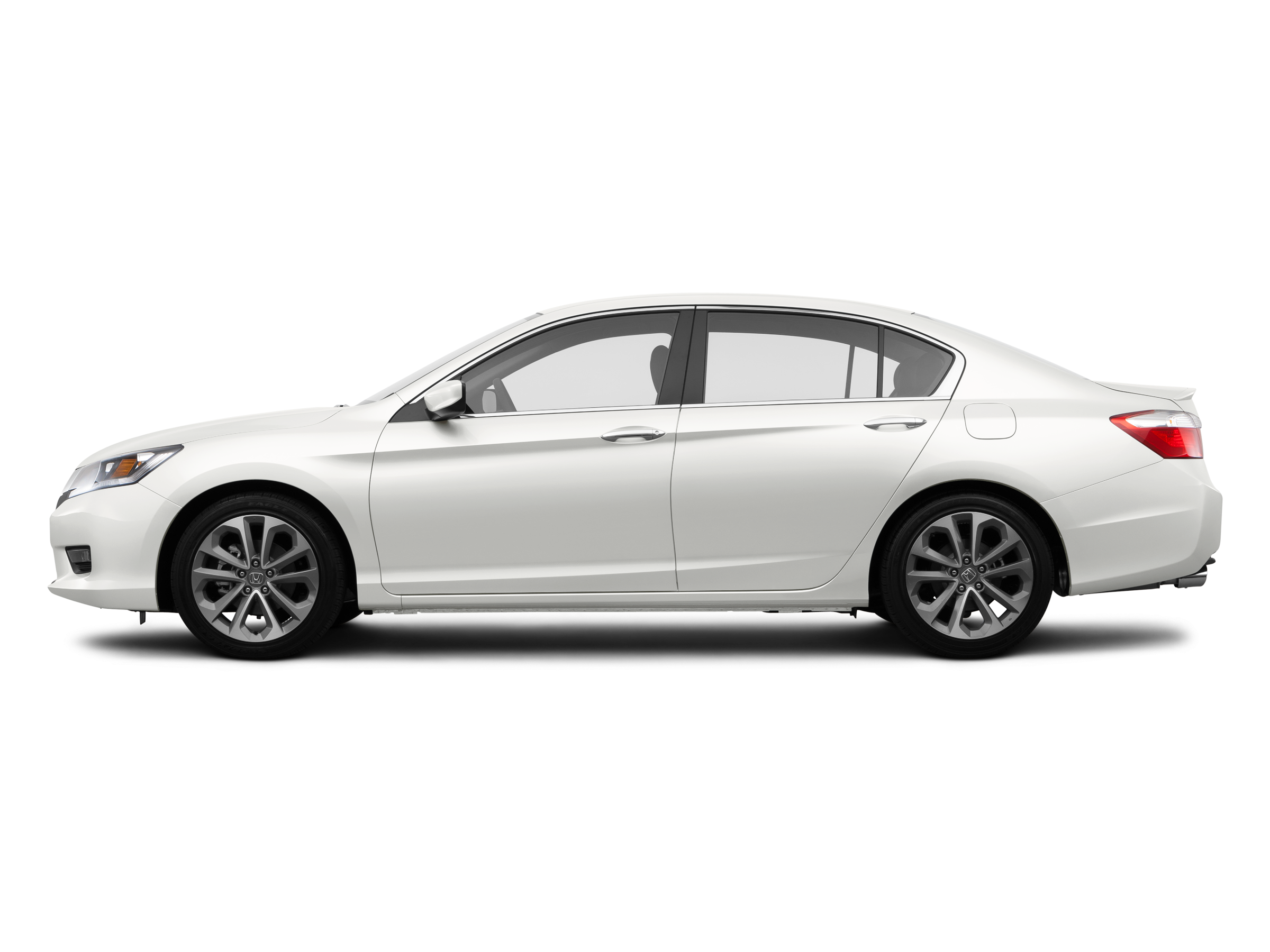 2015 Honda Accord Sport Image 2 of 12