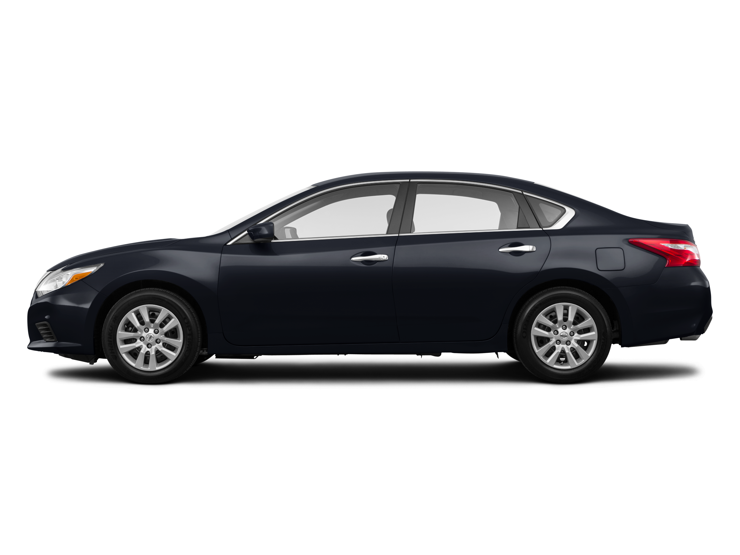 2016 Nissan Altima 2.5 S Image 2 of 12