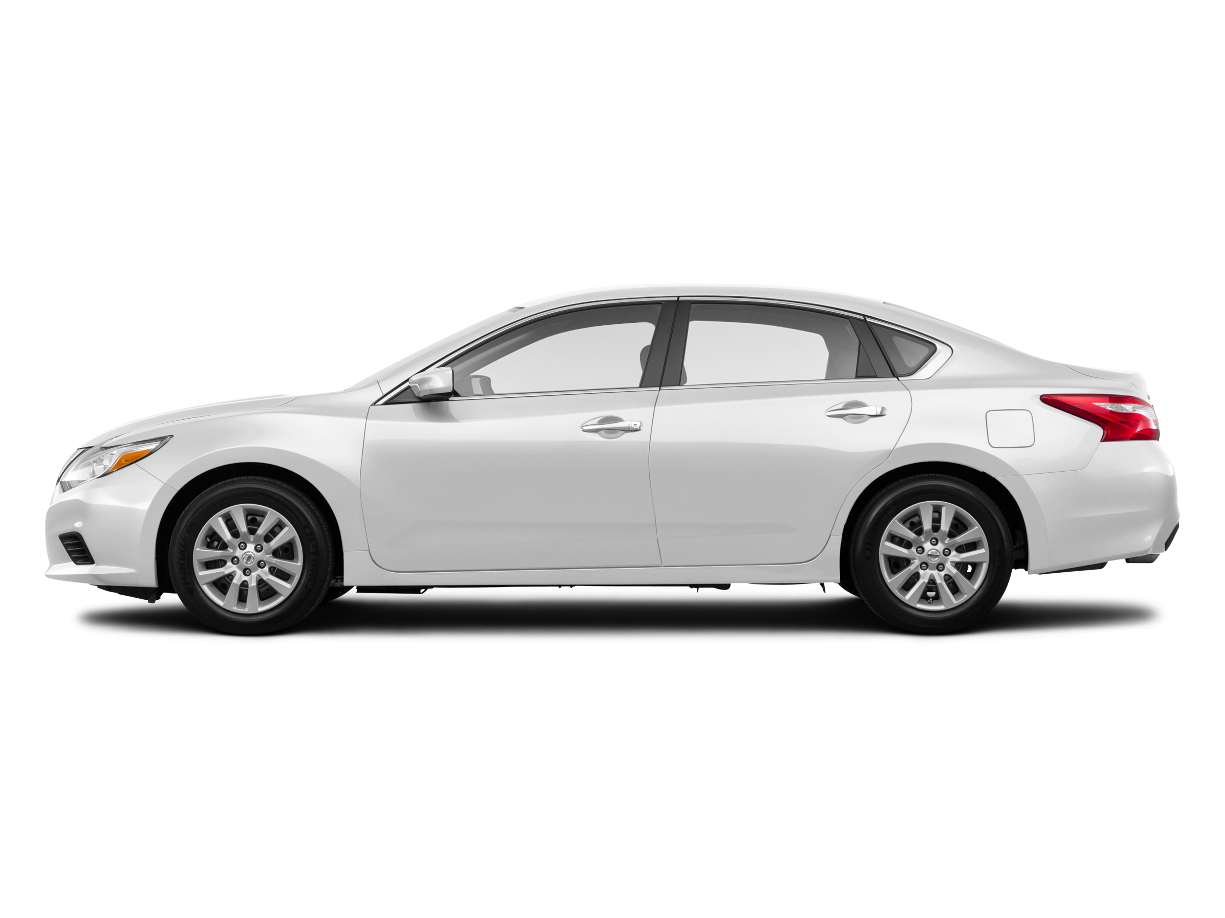2017 Nissan Altima 2.5 S Image 2 of 12