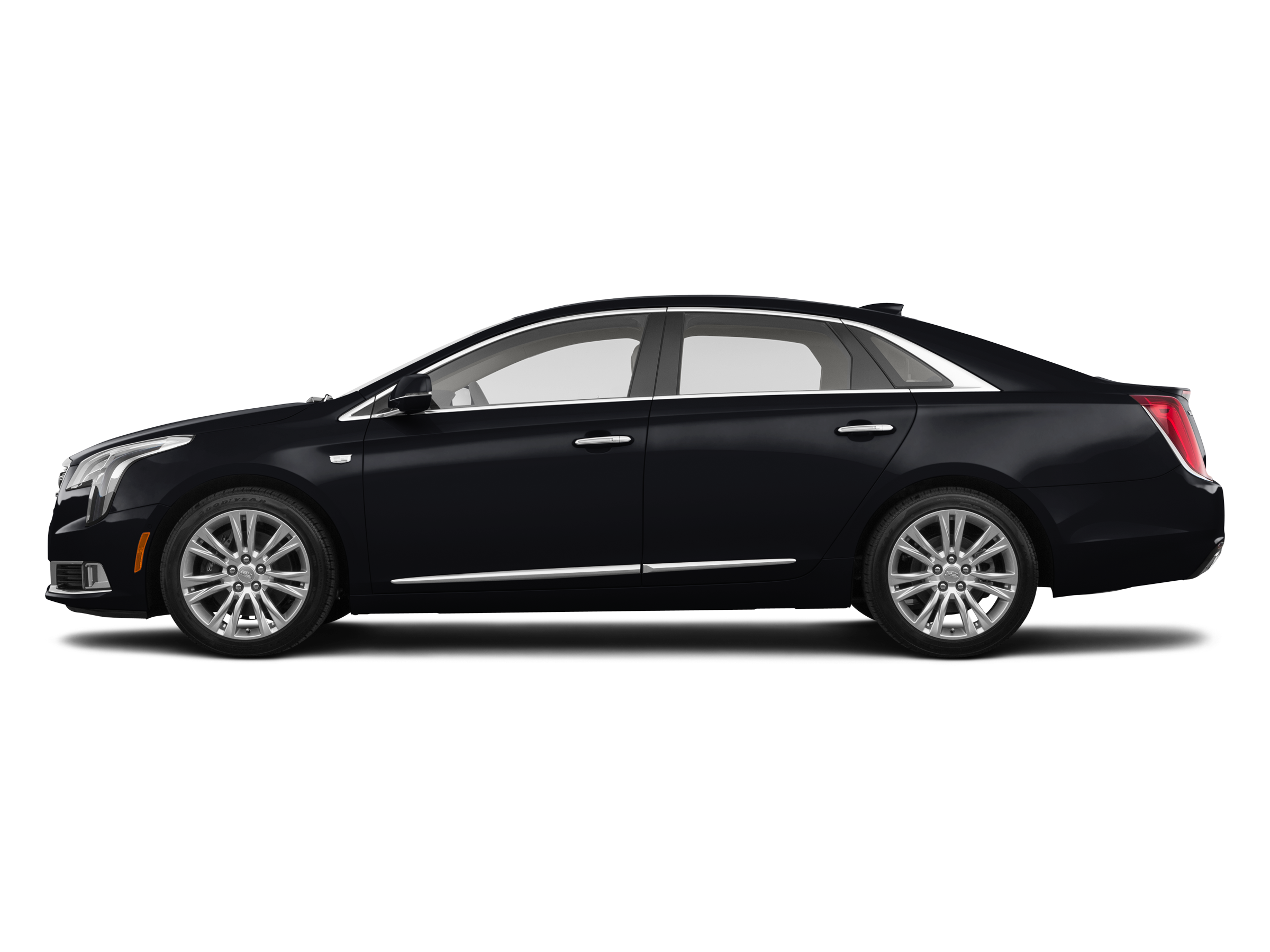 2019 Cadillac XTS Luxury Image 2 of 12