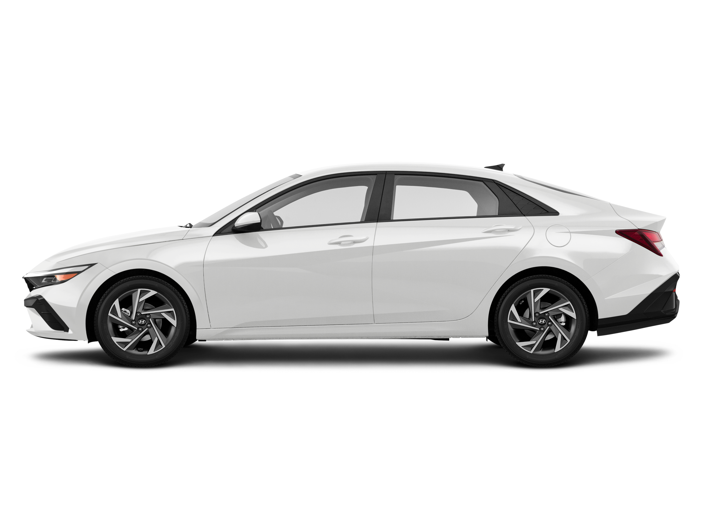 2025 Hyundai Elantra SEL Sport Image 2 of 11