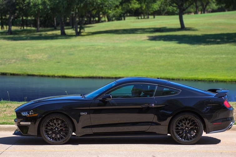 2018 Ford Mustang GT in Shadow Black
