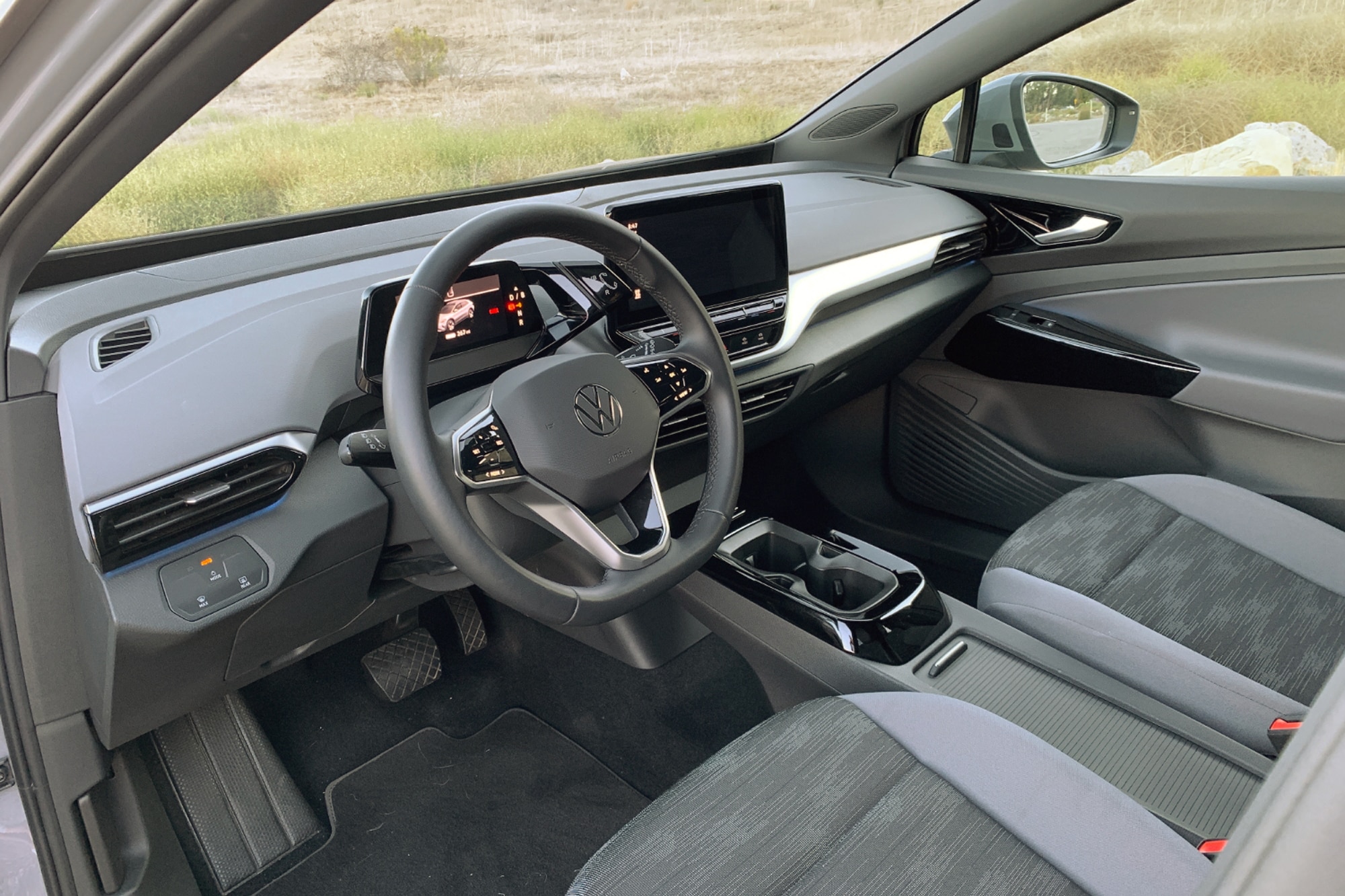 2021 Volkswagen ID.4 interior dashboard