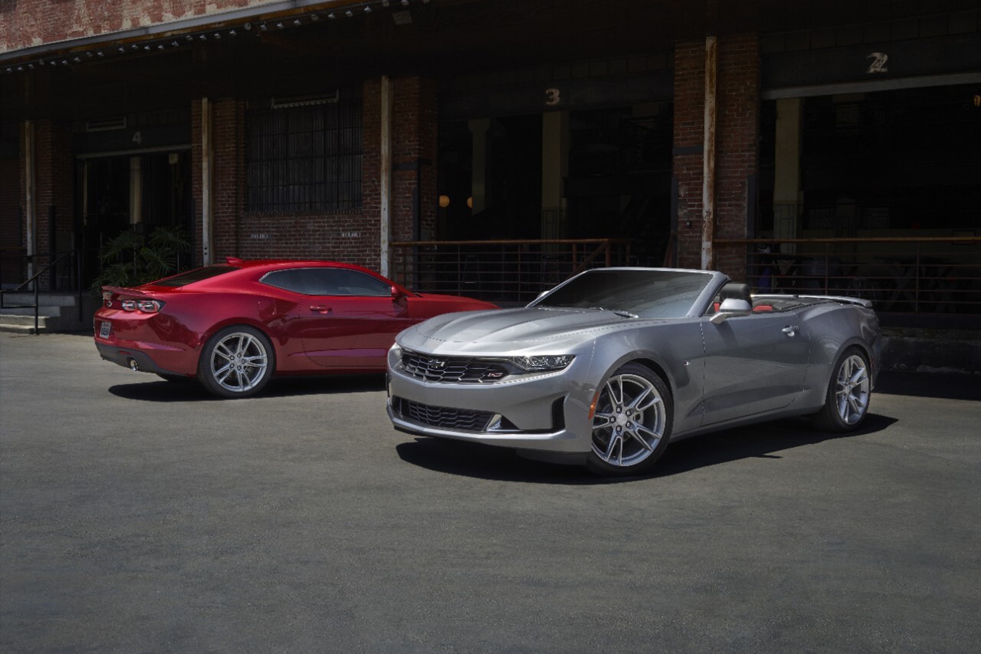 2022 Chevrolet Camaro coupe and convertible