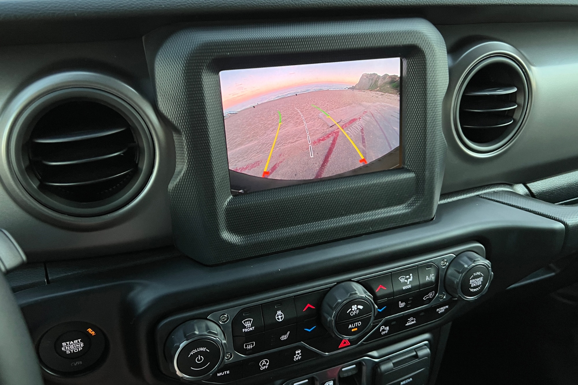 2022 Jeep Wrangler High Tide backup camera display
