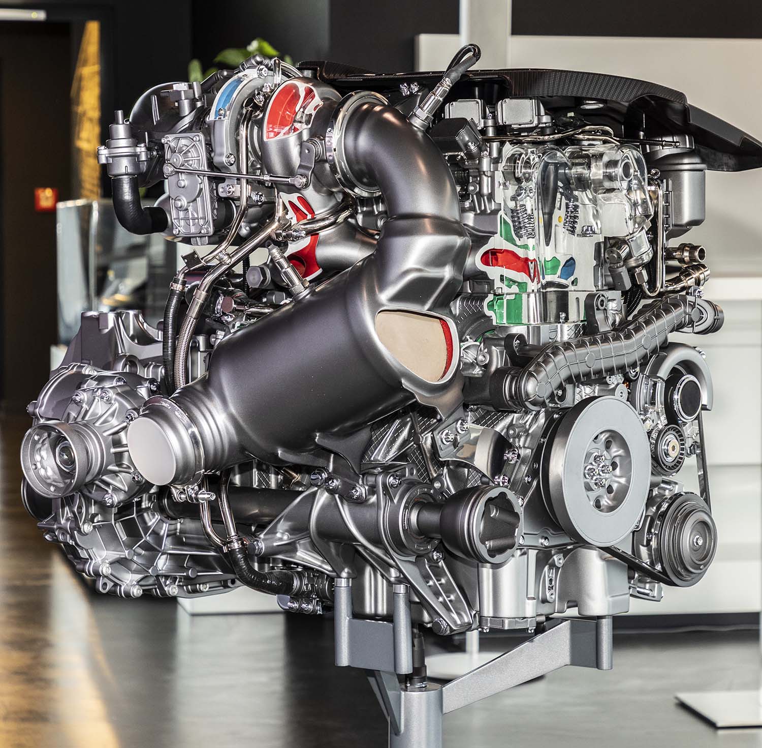 Mercedes-AMG M139 2.0L, turbocharged, four-cylinder engine cutaway