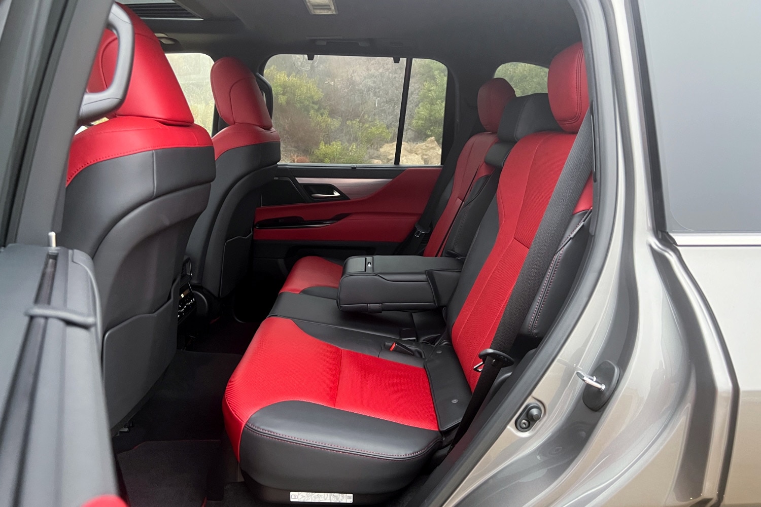 2022 Lexus LX interior rear seats