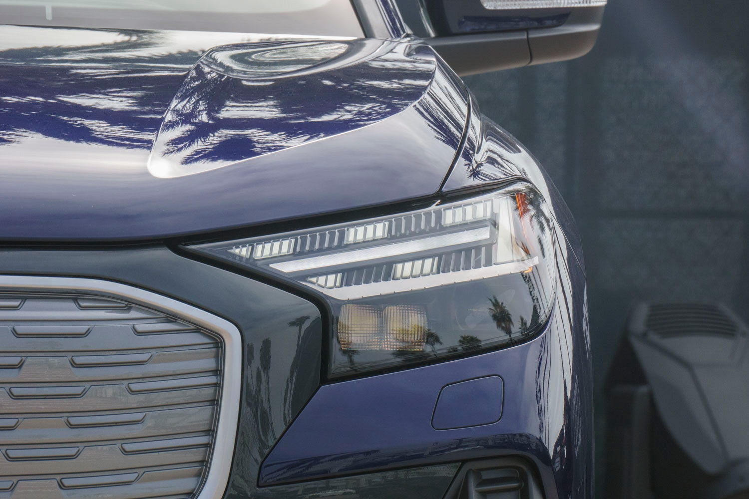 2022 Audi Q4 e-tron daytime running lights