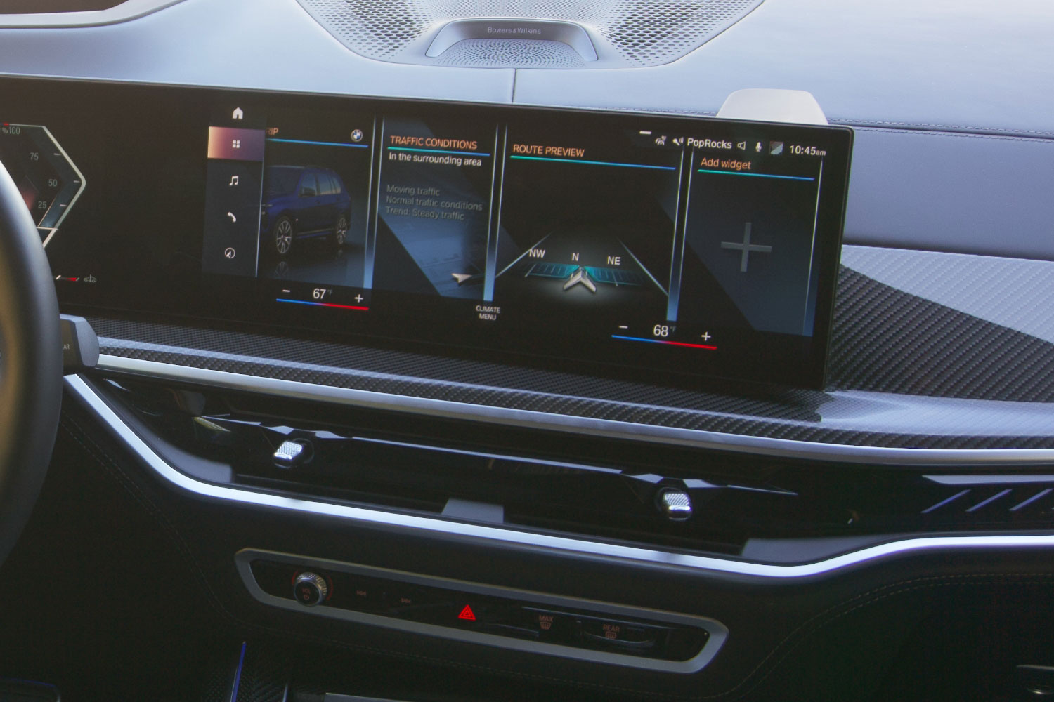 2023 BMW X7 infotainment system