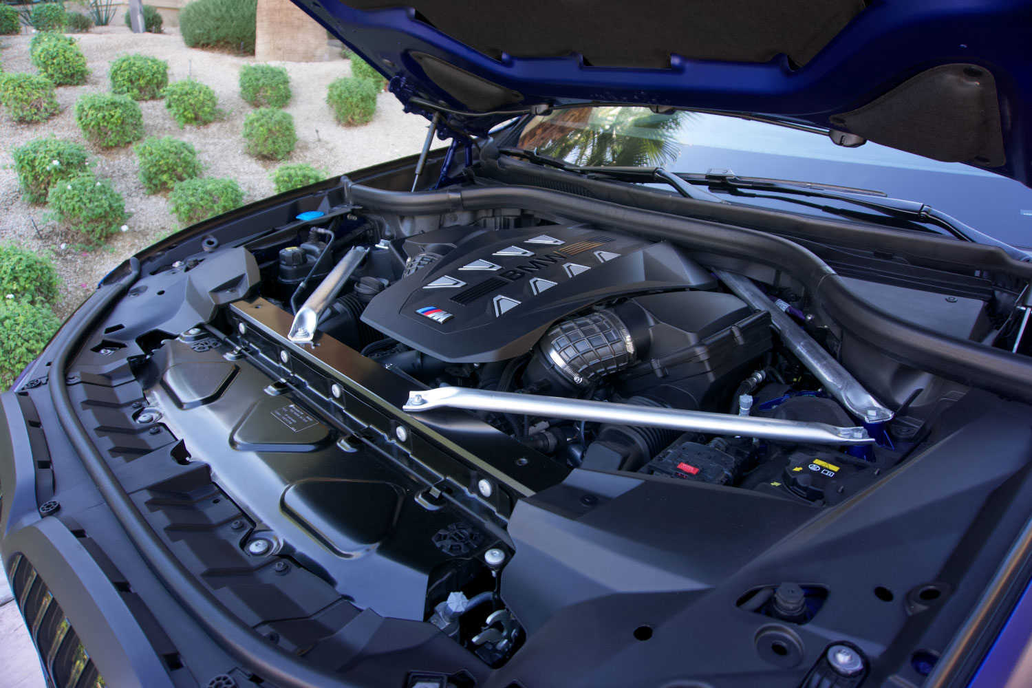 2023 BMW X7 M60i engine
