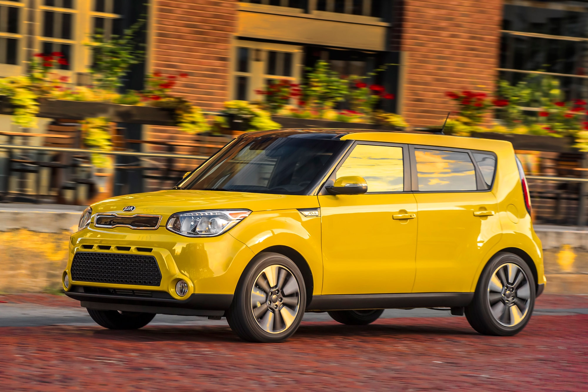 Yellow 2014 Kia Soul