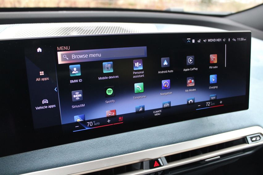 2022 BMW iX Review and Test Drive | Capital One Auto Navigator