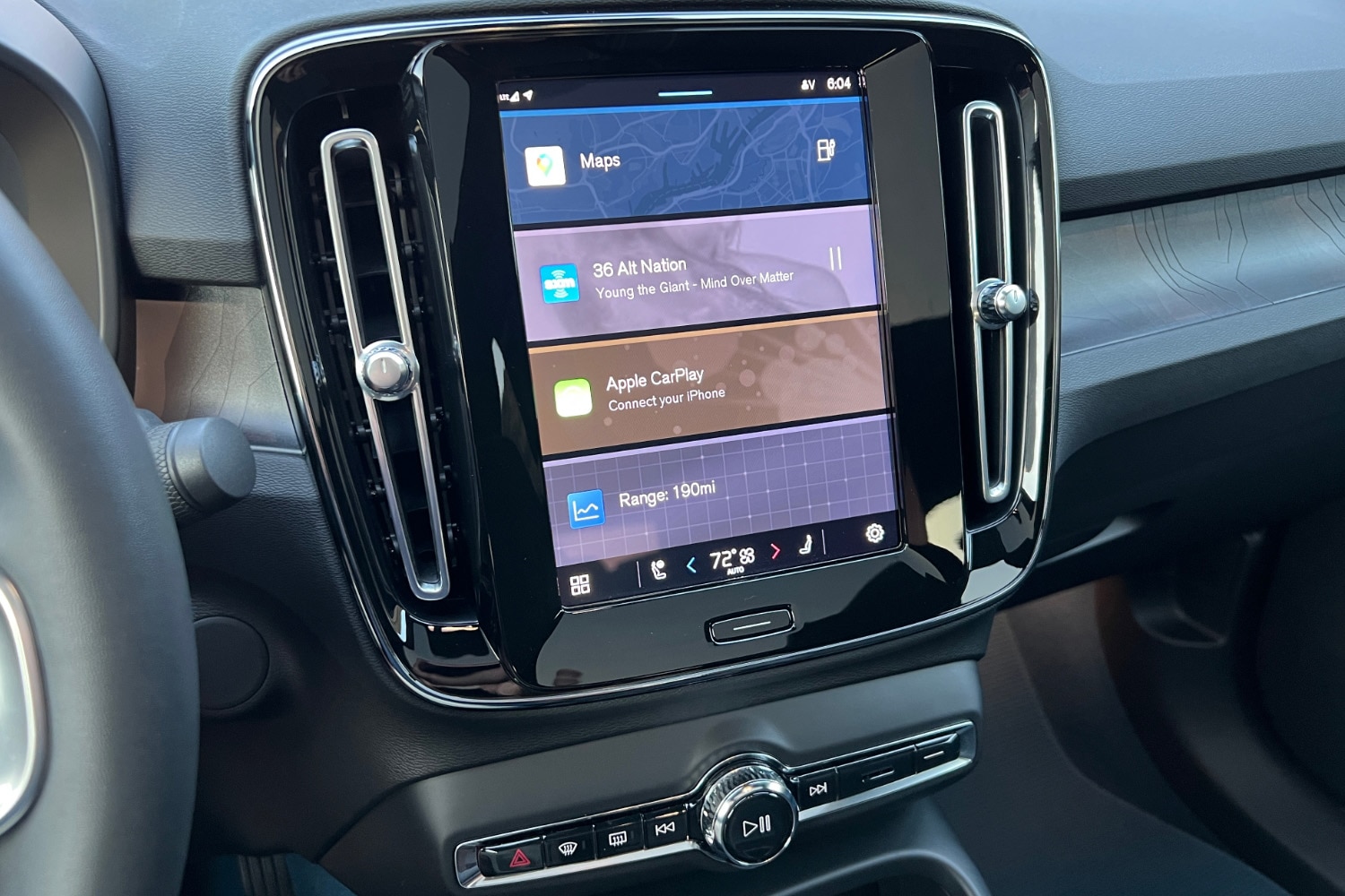 2023 Volvo C40 Recharge infotainment system
