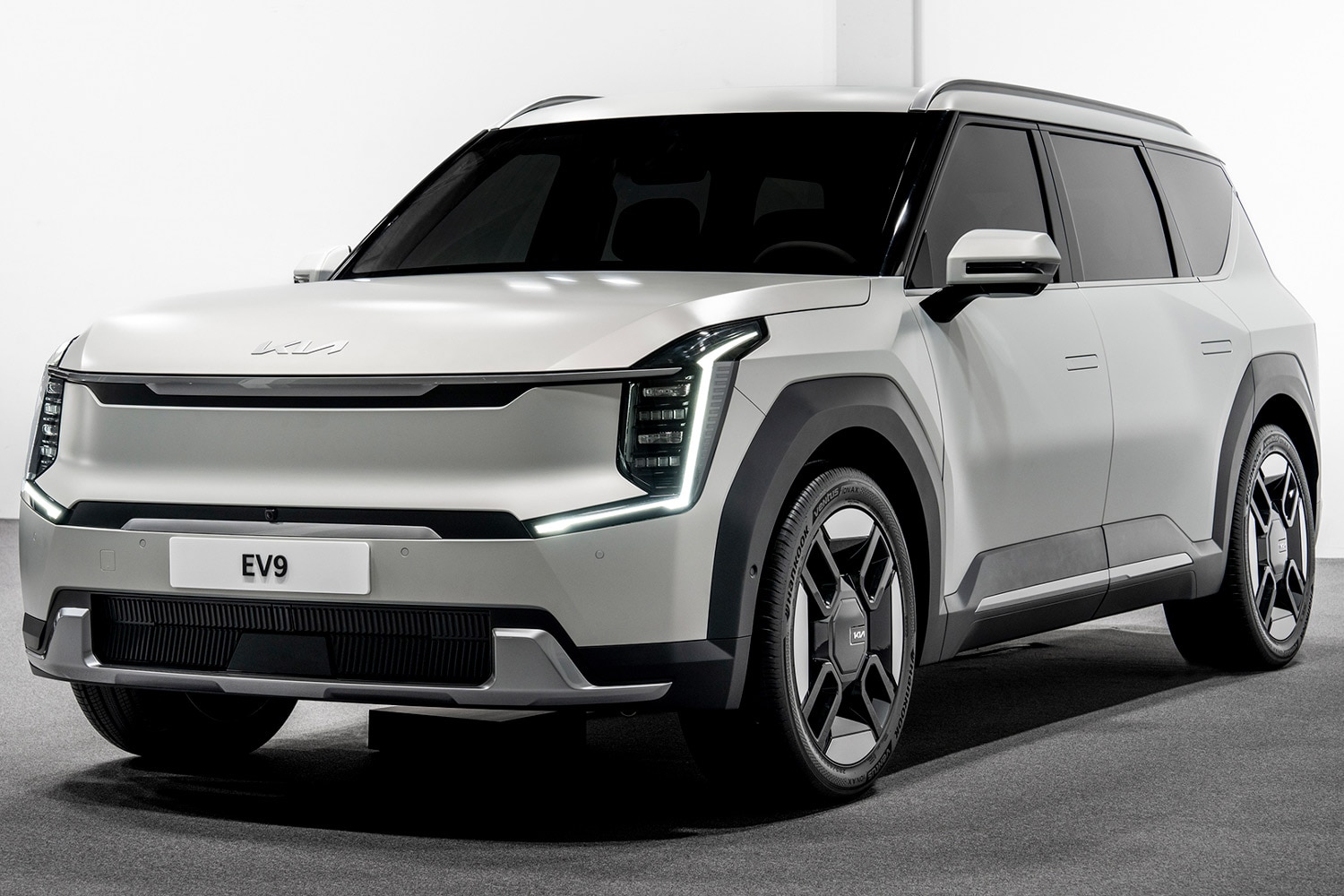 2024 Kia EV9 Reveal: What We Know So Far | Capital One Auto Navigator