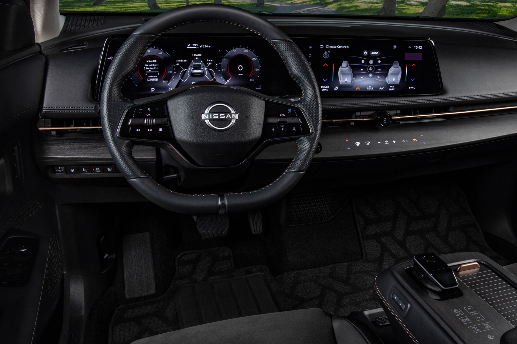 2023 Nissan Ariya interior and dashboard