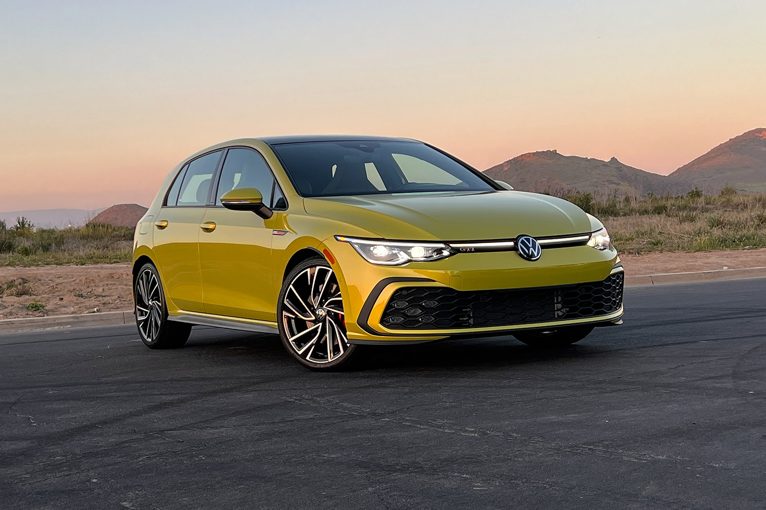 2022 Volkswagen Golf GTI Autobahn Pomelo Yellow Front Quarter