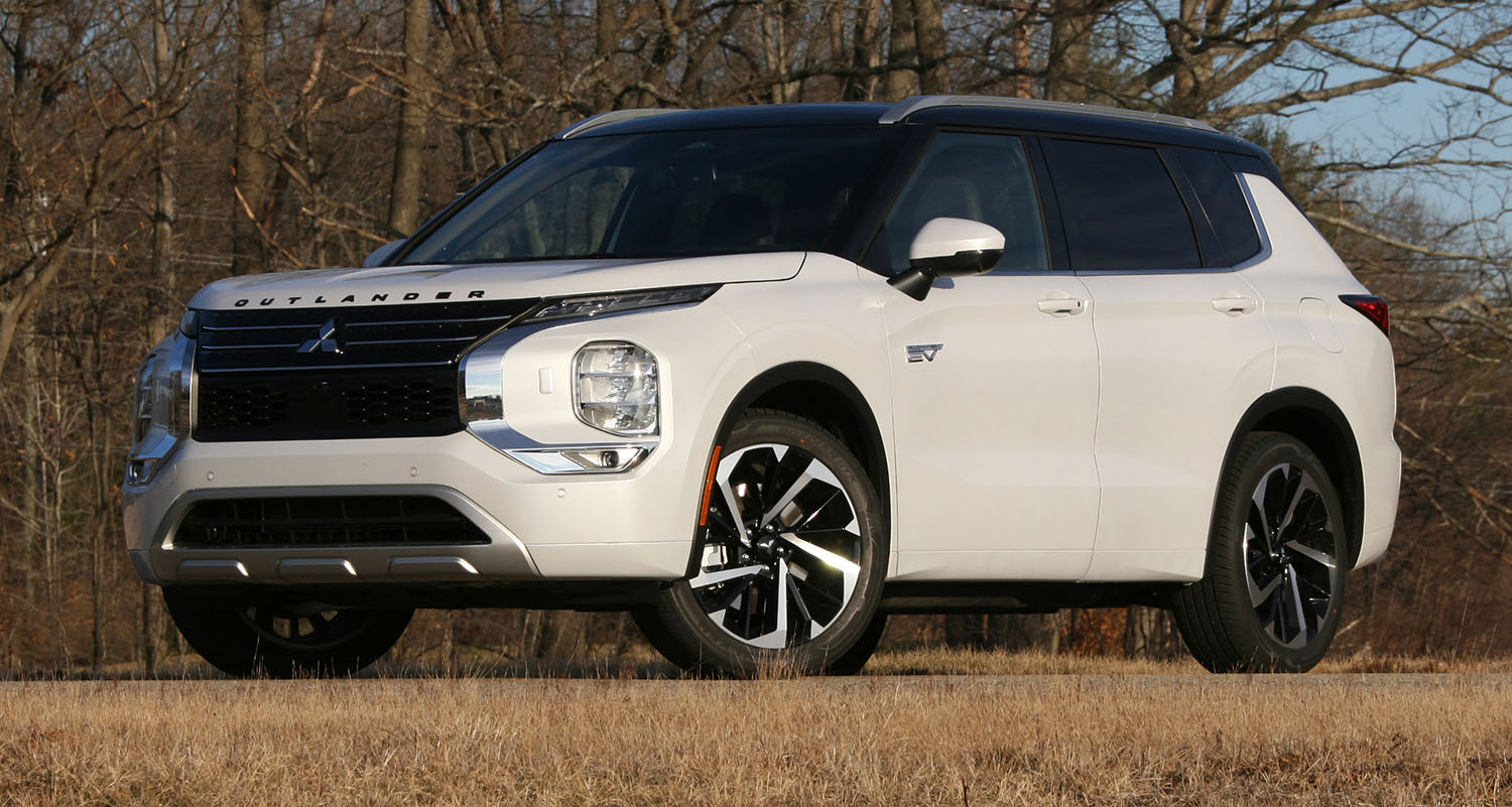 2023 Mitsubishi Outlander PHEV Review and Test Drive