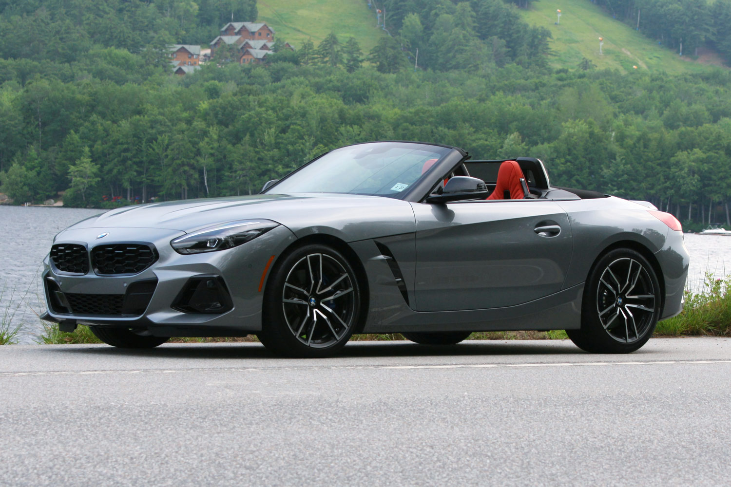 Front three-quarter view of a silver 2024 BMW Z4