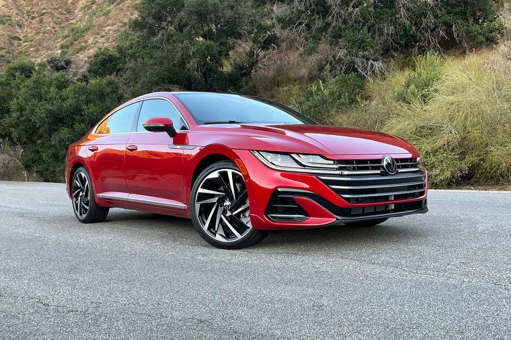 2023 Volkswagen Arteon Review and Test Drive | Capital One Auto Navigator