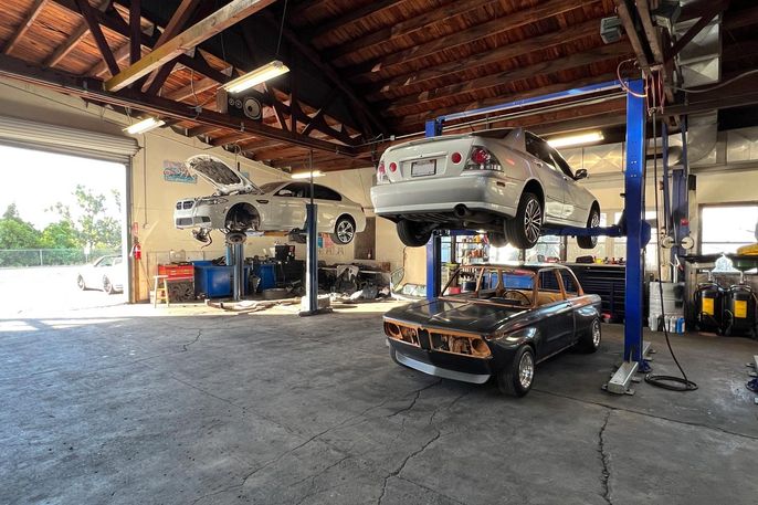 Car Service Routine Car Maintenance: Five Routine Services Explained | Capital One Auto ...