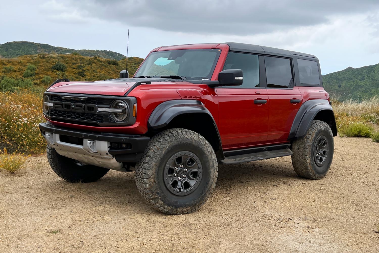 Front three-quarter view of 2023 Ford Bronco in red
