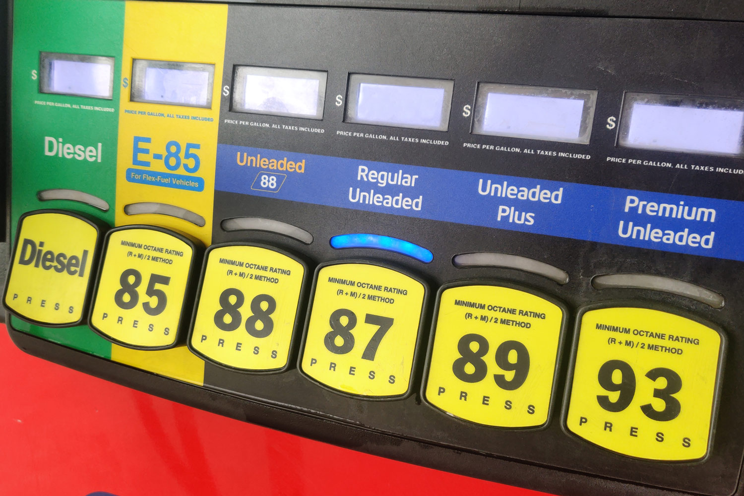 The Reason 89-Octane Gas Exists | Capital One Auto Navigator