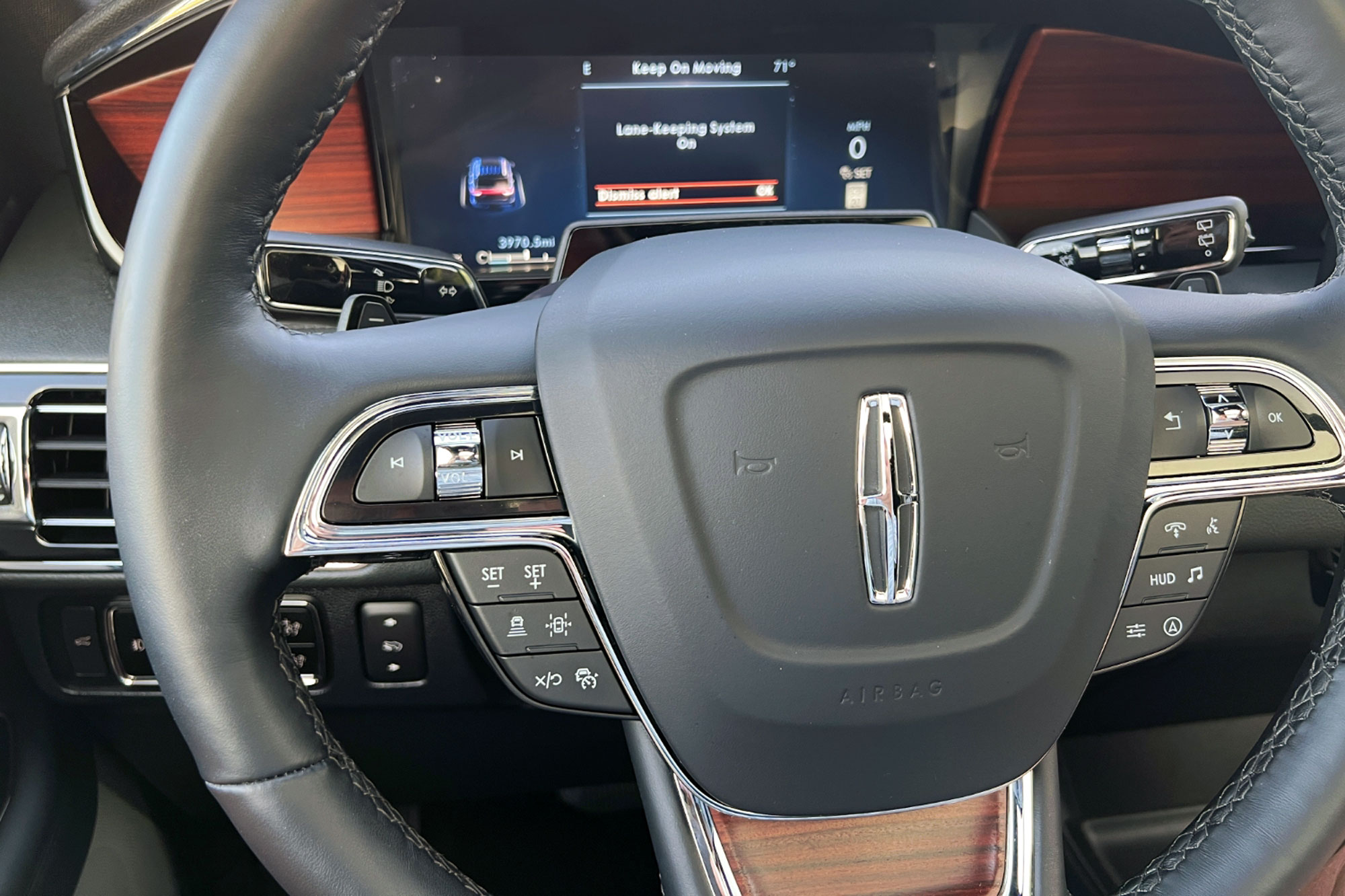 2023 Lincoln Navigator safety features