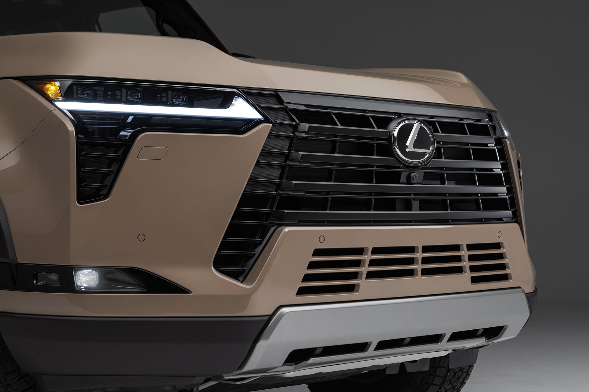 2024 Lexus GX Gallery Capital One Auto Navigator